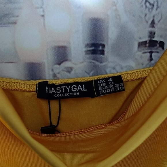 Nasty Gal Cowl Neck Bodysuit Size 0 - Picture 5 of 8
